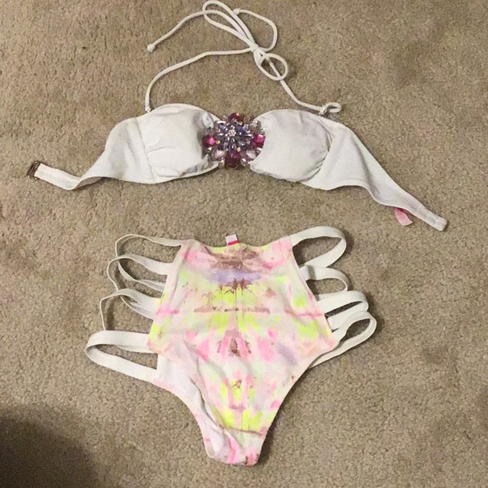 Victoria’s Secret swimsuit xs